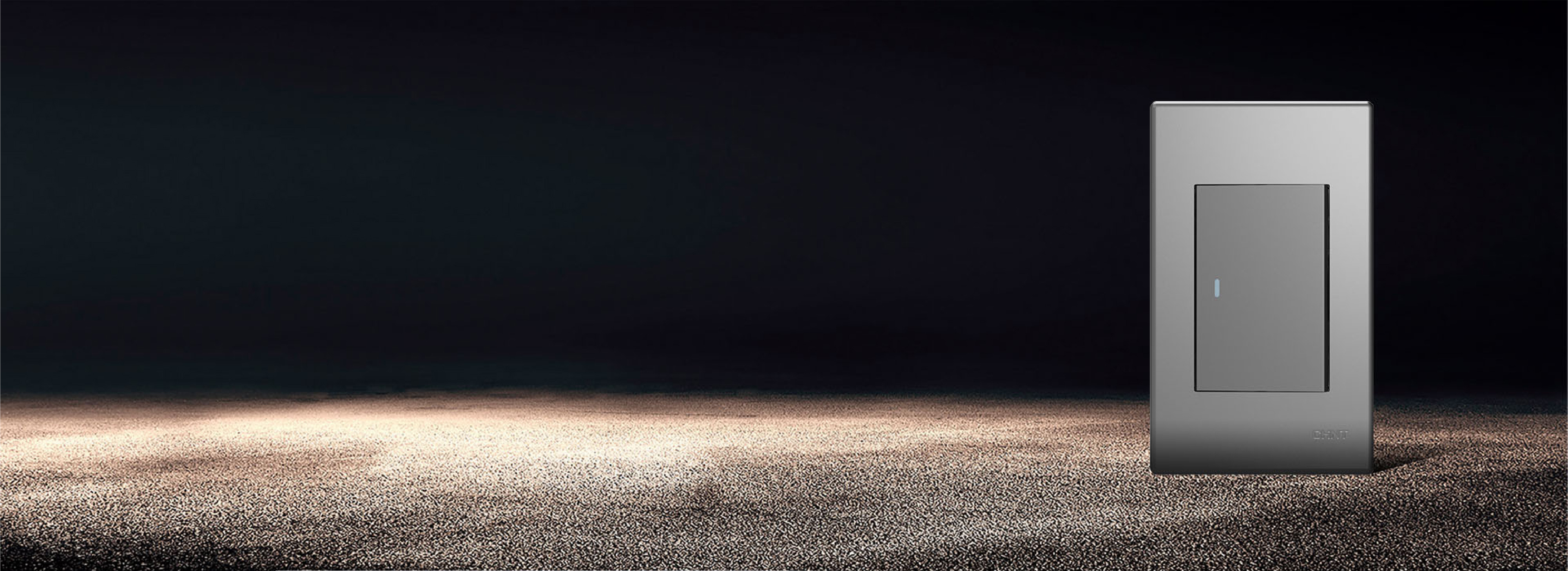 NEW9N系列開關(guān)面板
 
 大而不凡，...