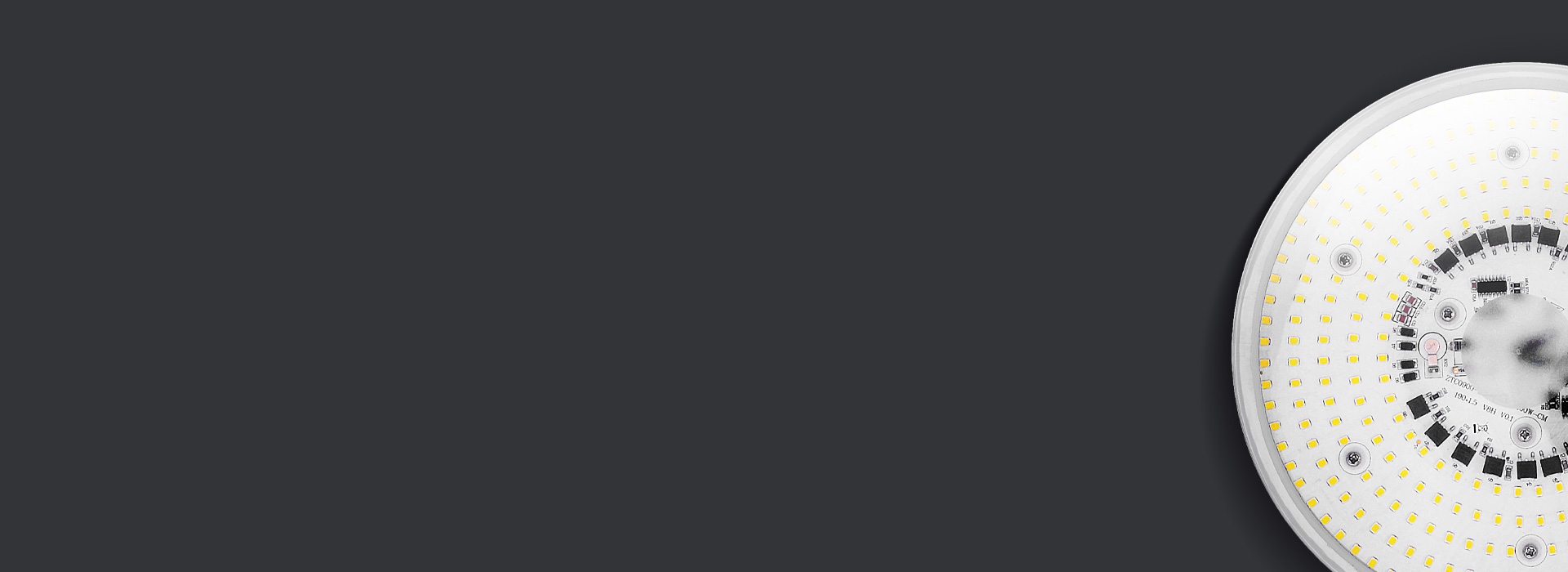  更高的光照效能
 升級(jí)2835燈珠，光...