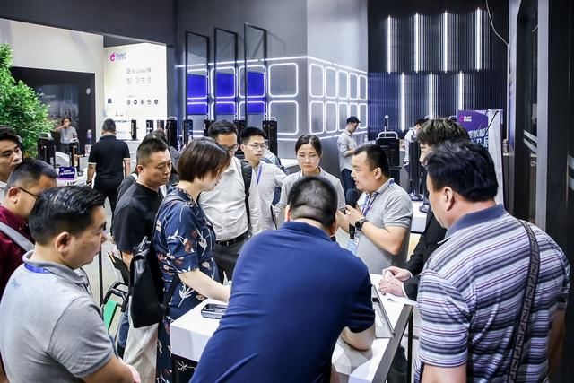 正泰智能鎖登陸永康門博會，助力經銷商從零成長