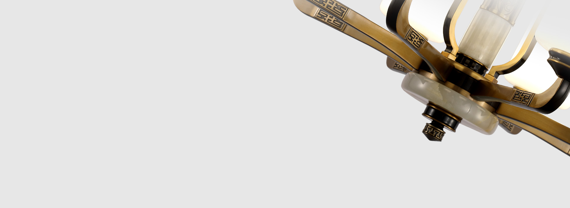 多重工藝打磨，鑄就穩定堅固的結構
 壓鑄...