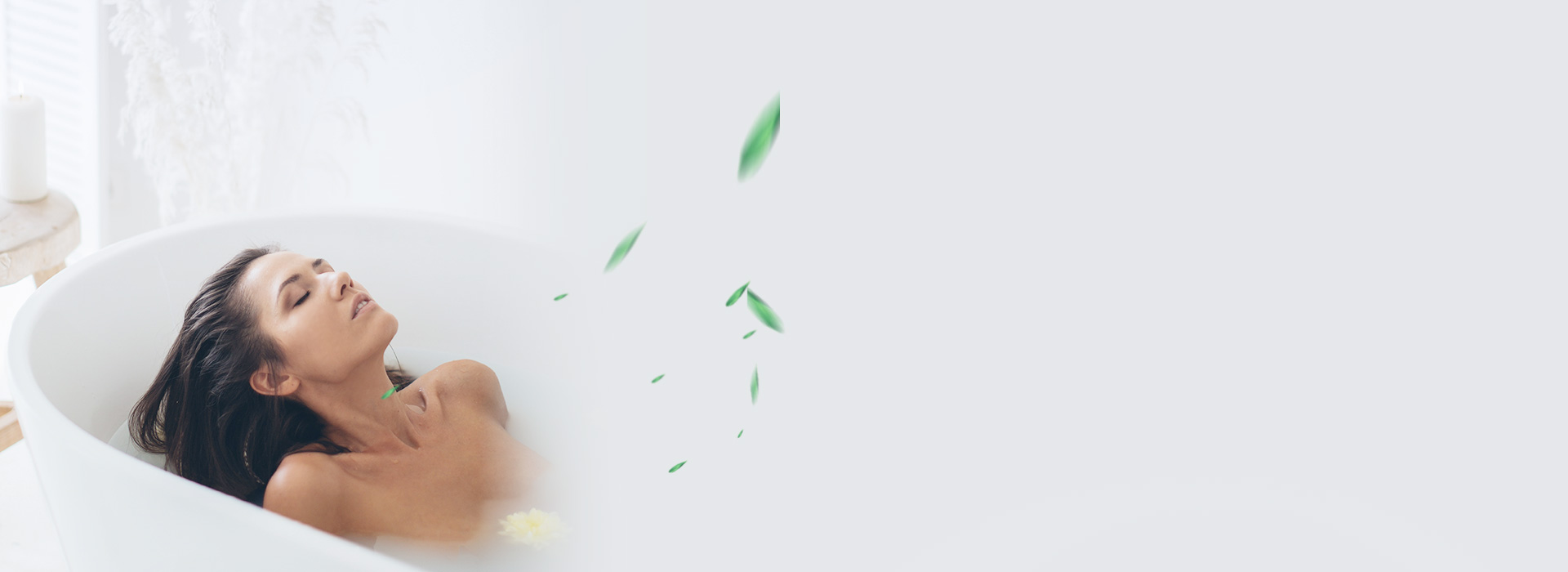 PTC陶瓷制熱，居家舒適
 低溫度系數的...