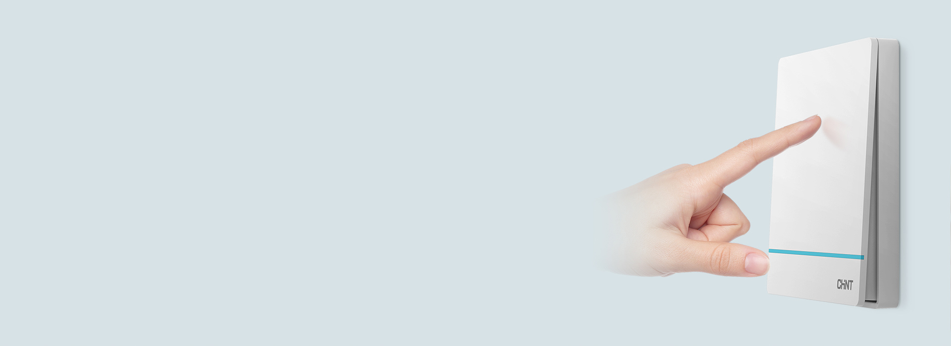 一觸傾心，不留指紋
 正泰開關NEW2L...