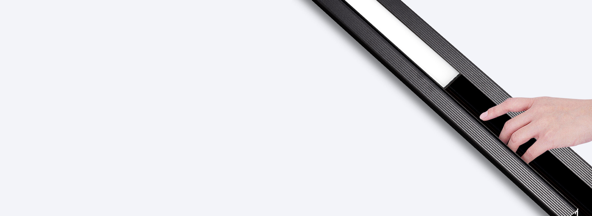 48V低壓，保護用電安全
 低壓供電，照...