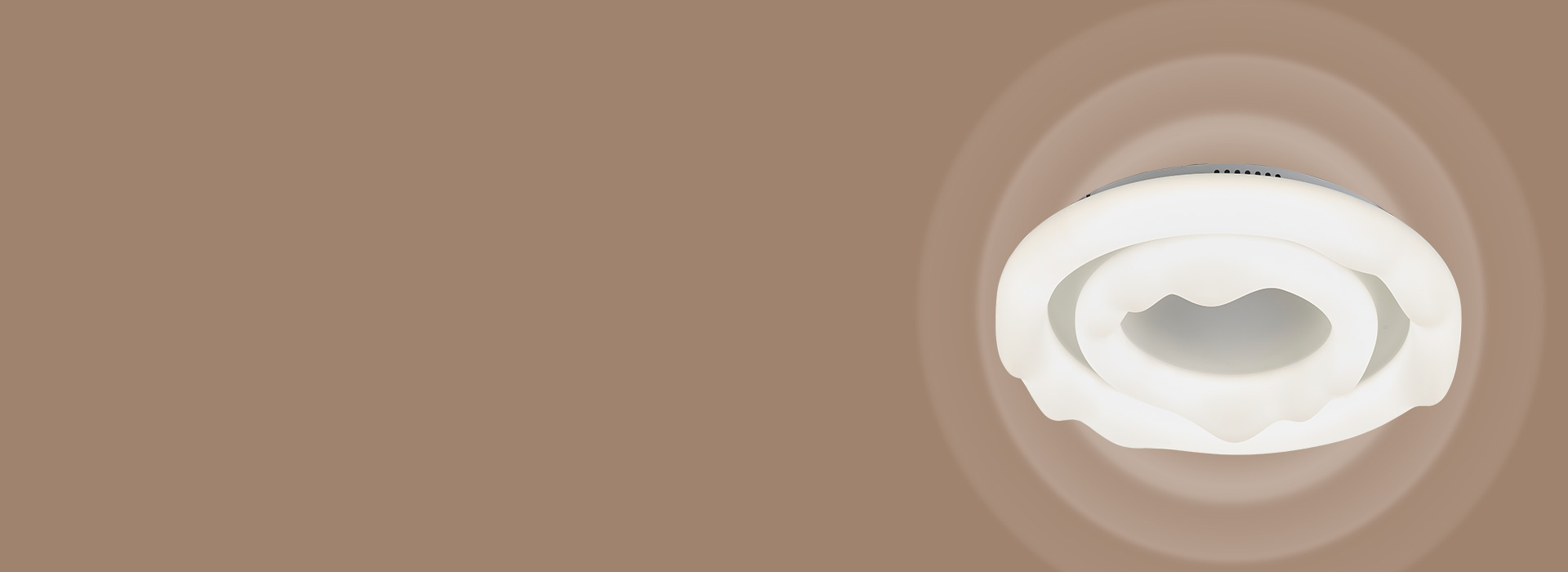 360°環繞發光
 燈罩外側環形發光，光...